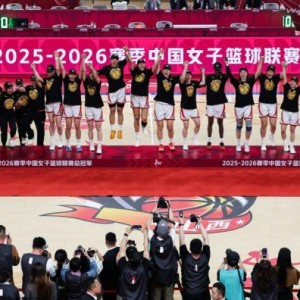 半岛体育全站-四川女篮绝境逆袭！铸就4年3冠WCBA新王朝