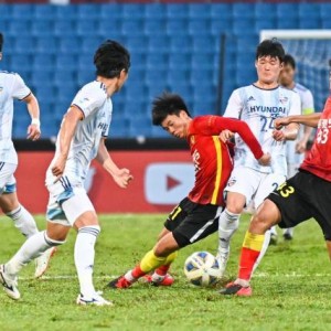 半岛体育全站-【亚冠综述】广州刷新连败山东首球 武汉旧将破门